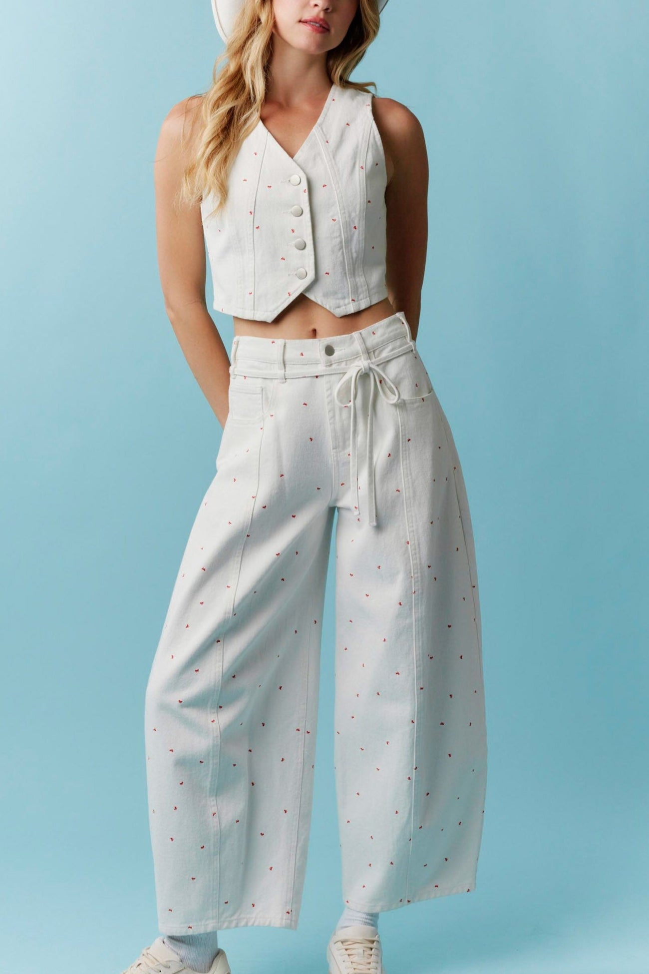 Mini Bow Printed Barrel Jeans