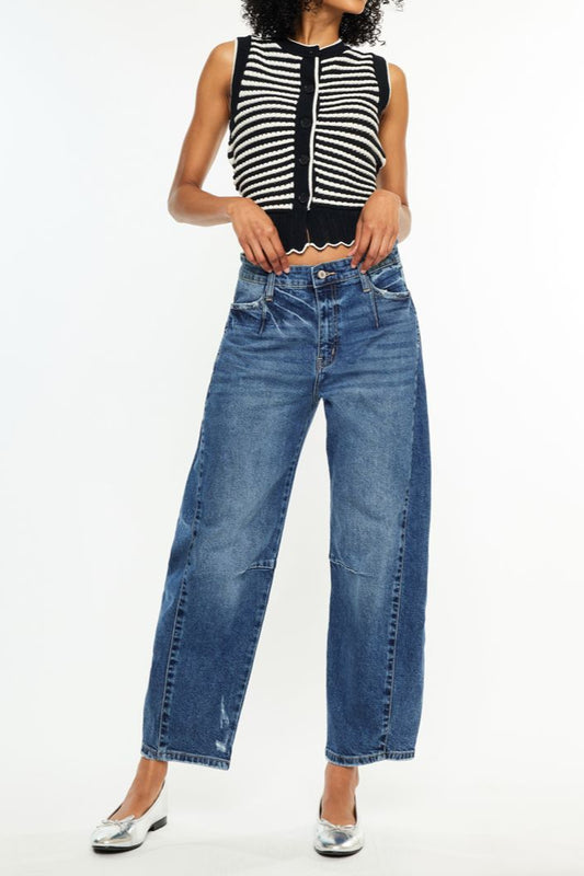 Chill Fit Barrel Jeans