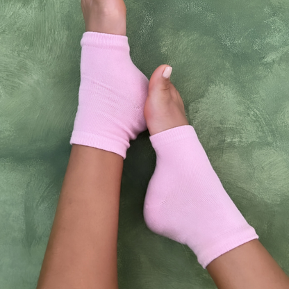 Hydrating Gel Infused Moisturizing Spa Socks