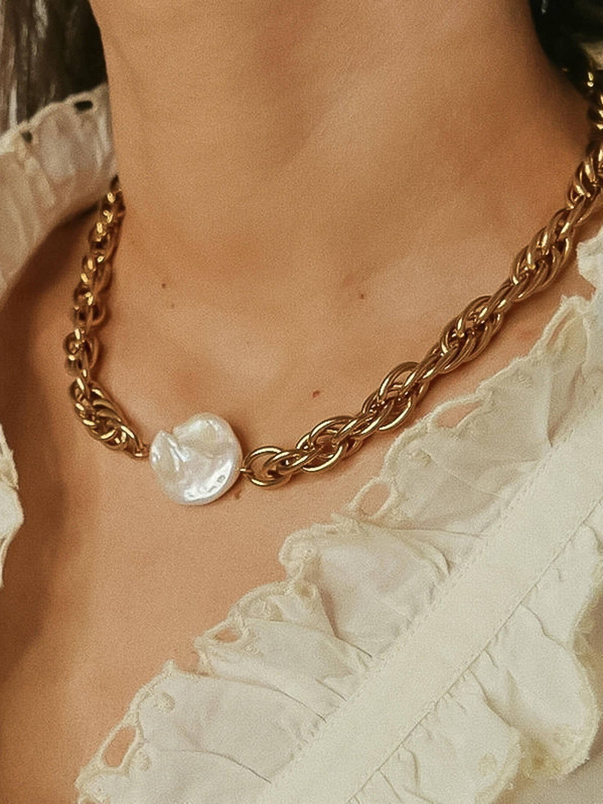 Loan Pearl Chain Necklace