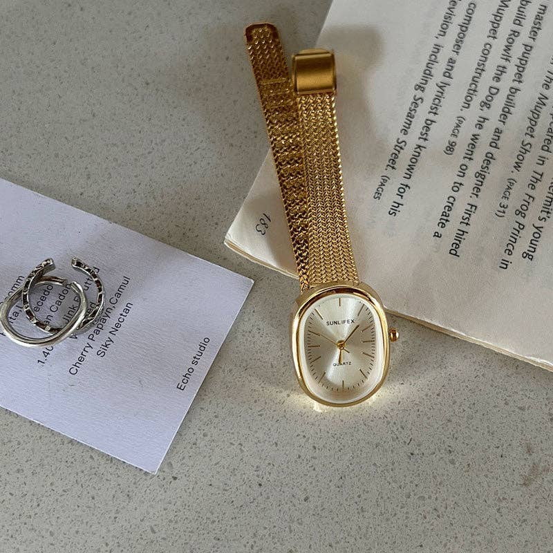 Retro Oval Watch
