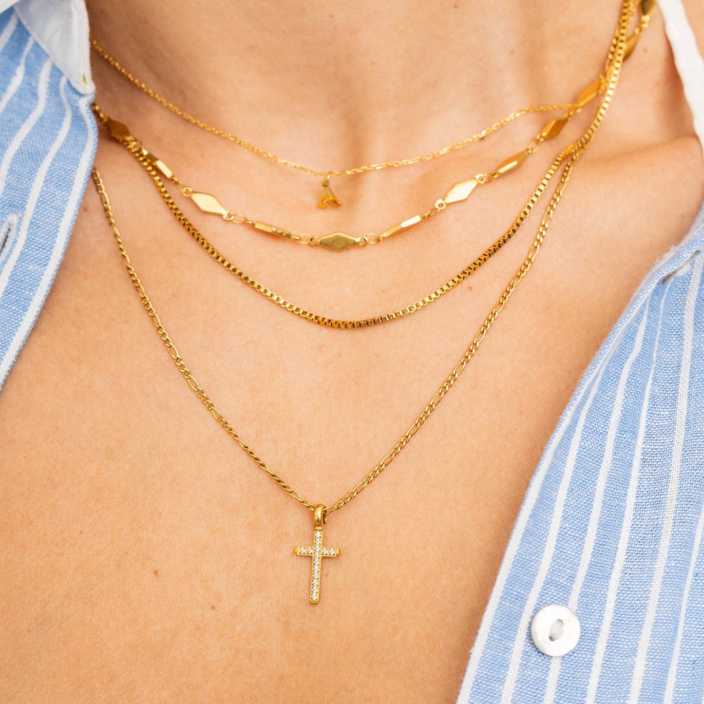 Gold Diamond Cross Pendant Necklace