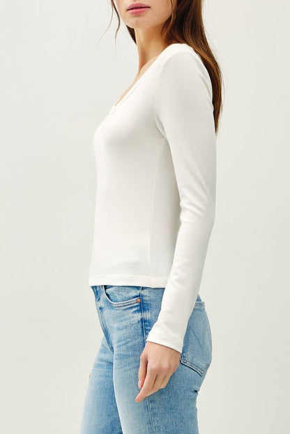 Scoop Neck Basic - Ivory