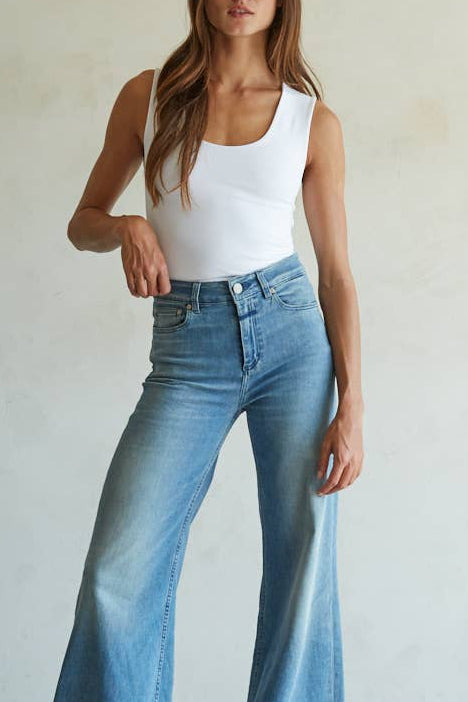 Double Layered Tank - White