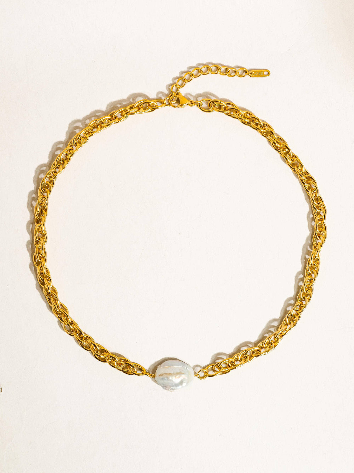Loan Pearl Chain Necklace