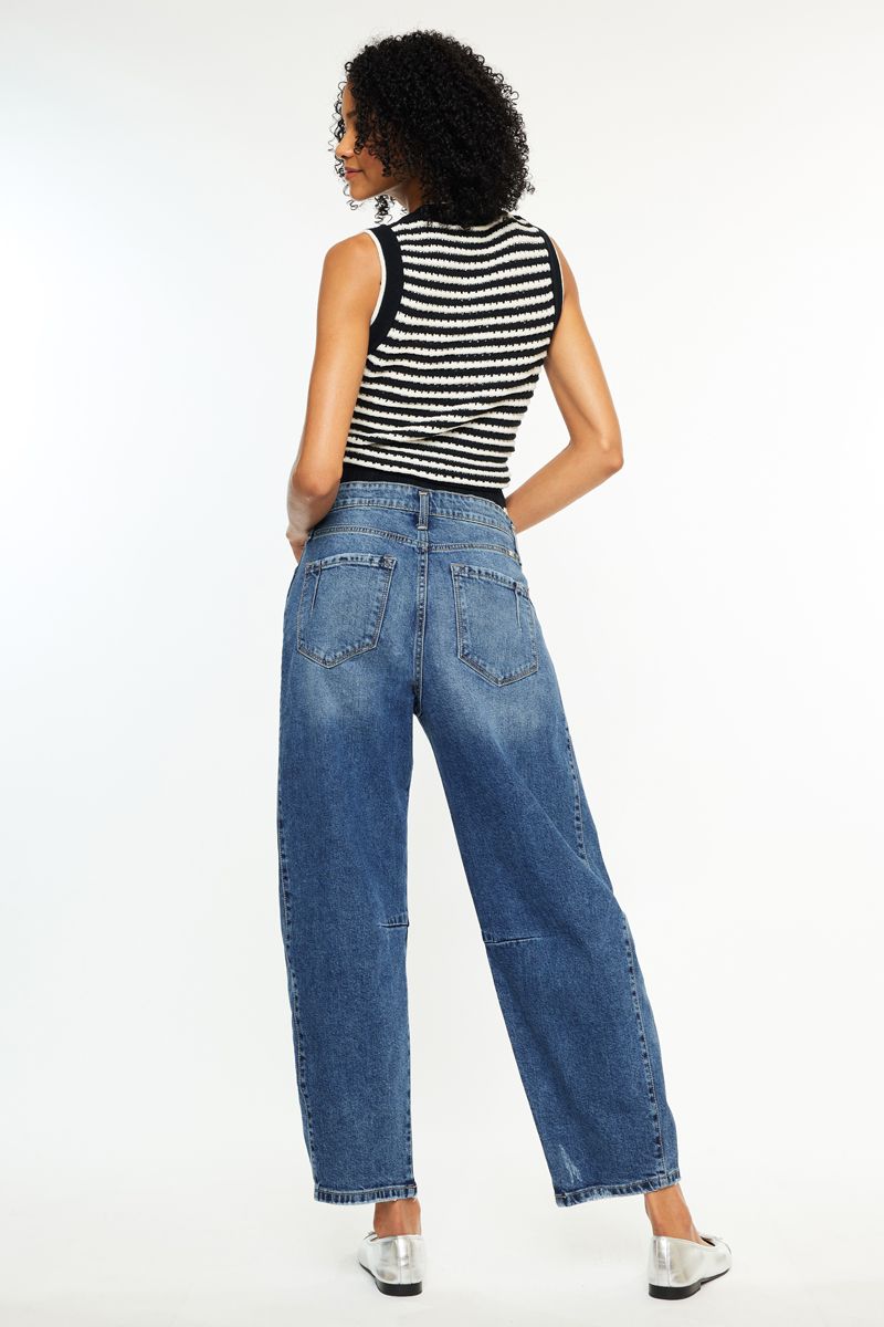 Chill Fit Barrel Jeans